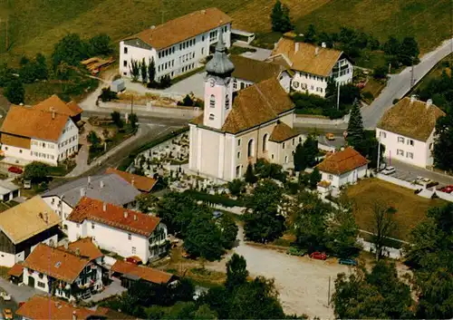 AK / Ansichtskarte Seehausen_Staffelsee_Bayern Pfarrkirche St. Michael Pfarrhaus Schule 