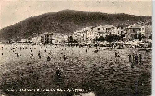 AK / Ansichtskarte 73938053 Alassio_Liguria_IT Spiaggia