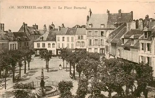 AK / Ansichtskarte  Montreuil-sur-Mer_62_Pas-de-Calais La Place Darnetal