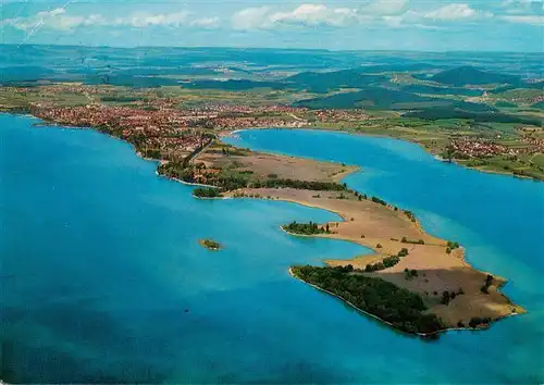 AK / Ansichtskarte  Radolfzell_Bodensee Fliegeraufnahme mit Halbinsel Mettnau