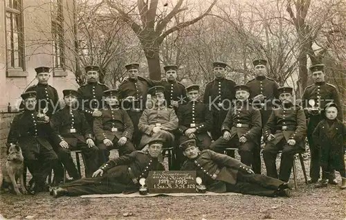 AK / Ansichtskarte 33938483 Militaria_Deutschland__WK1 Loch auf dem Bild ,  Zur Erinnerung 1914-1915 Regiment 122