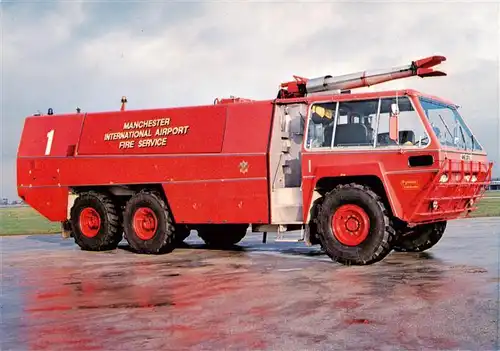 AK / Ansichtskarte  Feuerwehr_Fire-Brigade_Pompiers_Bomberos Manchester International Airoport Fire service