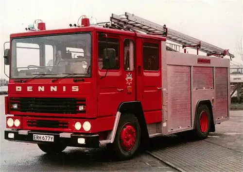 AK / Ansichtskarte 73938500 Feuerwehr_Fire-Brigade_Pompiers_Bomberos No. 10 Dennis S.S Water Tender 
