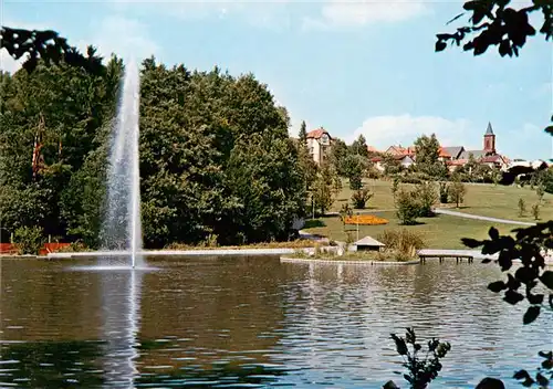 AK / Ansichtskarte  Waldbronn_Albtal Kurpark Schwanenteich Fontaene