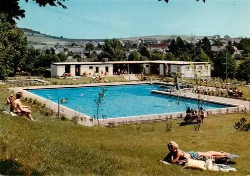 AK / Ansichtskarte  Usseln Freibad Hoehenluftkurort