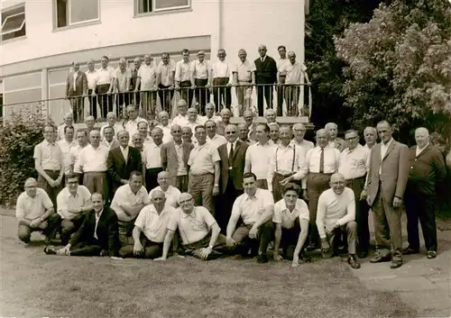 AK / Ansichtskarte  Bergneustadt Gruppenbild