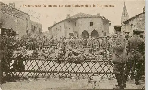 AK / Ansichtskarte  Hattonchatel_55_Meuse Franzoesische Gefangene auf dem Ludwigsplatz