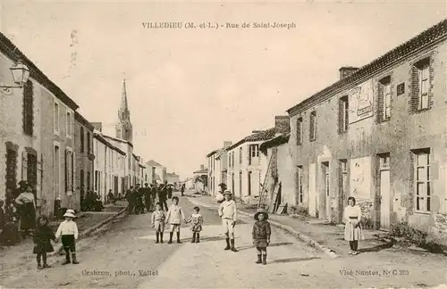 AK / Ansichtskarte  Villedieu-la-Blouere_49_Maine-et-Loire Rue de Saint Joseph
