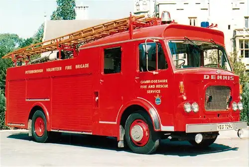 AK / Ansichtskarte  Feuerwehr_Fire-Brigade_Pompiers_Bomberos 1970 Dennis Rolls WrL