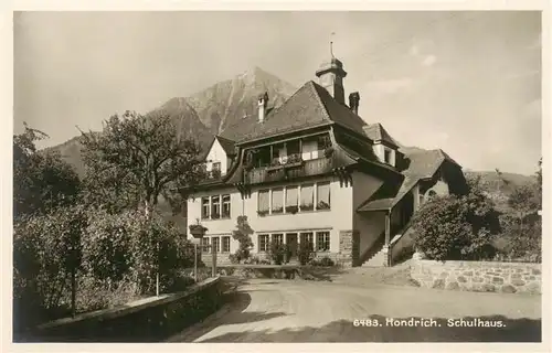 AK / Ansichtskarte  Hondrich_Spiez_BE Schulhaus