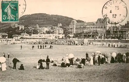 AK / Ansichtskarte  Houlgate_14_Calvados La Plage un Jour de Fete enfantine