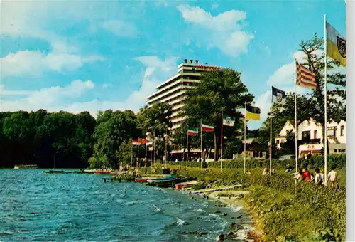 AK / Ansichtskarte 73940337 Malente-Gremsmuehlen Diekseepromenade und Hotel Intermar