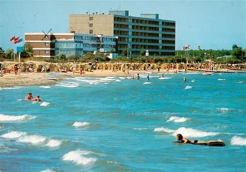 AK / Ansichtskarte  Heiligenhafen_Ostseebad Strand am Steinwarder