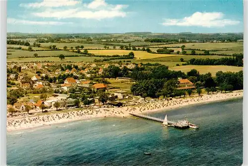 AK / Ansichtskarte 73940408 Haffkrug_Scharbeutz_Ostseebad Fliegeraufnahme mit Seebruecke