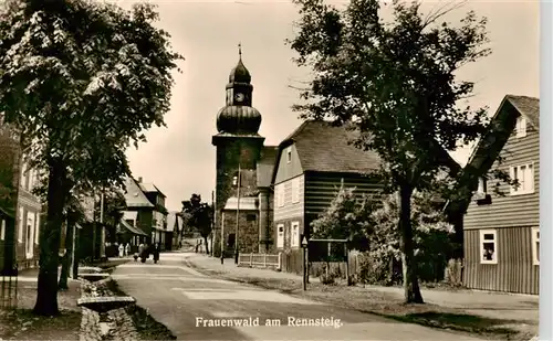 AK / Ansichtskarte 73940746 Frauenwald_Thueringen Strassenpartie