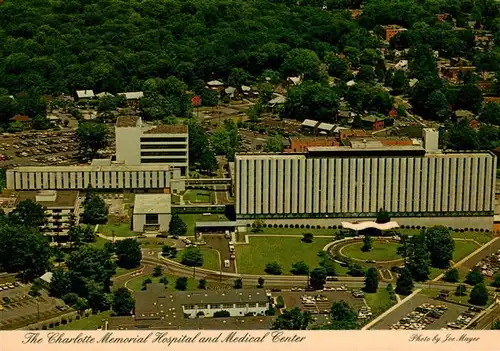 AK / Ansichtskarte  Charlotte_North_Carolina_USA The Charlotte Memorial Hospital and Medical Center Aerial view