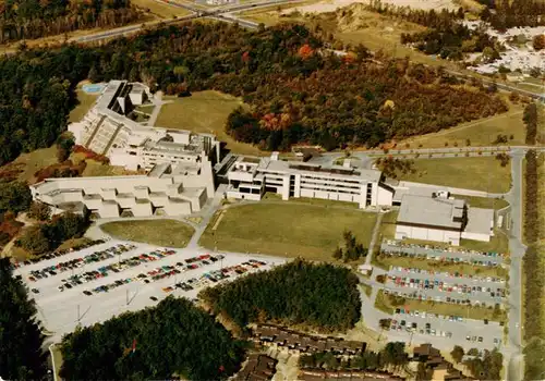 AK / Ansichtskarte 73941397 Toronto_Canada Scarborough College Aerial view