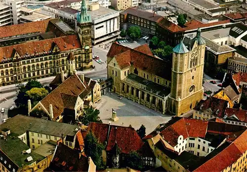 AK / Ansichtskarte  Braunschweig Burgplatz und Rathaus Fliegeraufnahme