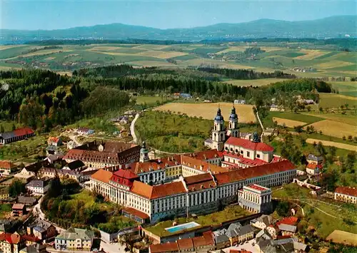 AK / Ansichtskarte  Linz_Donau_AT Stift St Florian Fliegeraufnahme