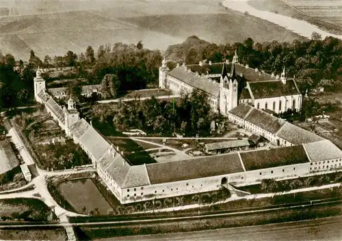 AK / Ansichtskarte 73941694 Corvey_Hoexter_Weser Schloss und ehemalige Reichsabtei