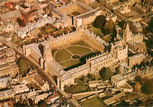 AK / Ansichtskarte 73941737 Oxford__Oxfordshire_UK Christ Church from the air