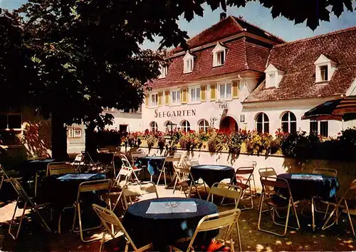 AK / Ansichtskarte 73941872 Hagnau_Bodensee Hotel Seegarten Terrasse