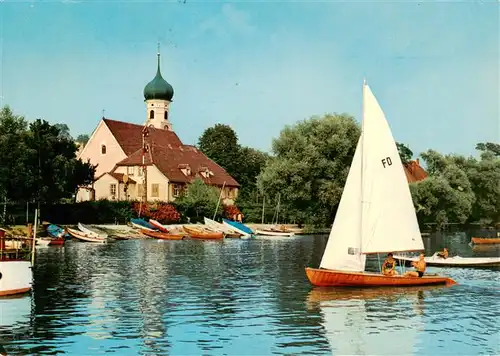 AK / Ansichtskarte  Allensbach_Bodensee Kirche Bootsliegeplatz Segeln