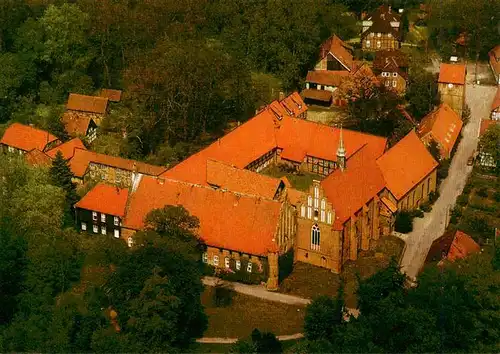 AK / Ansichtskarte 73942001 Wienhausen_Niedersachsen Fliegeraufnahme mit Kloster Wienhausen