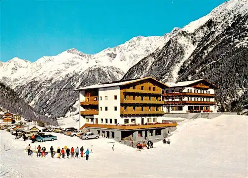 AK / Ansichtskarte  Ausserwald_Soelden Alpengasthof Gruener mit Gaestehaus Klaus Wintersportplatz Alpen