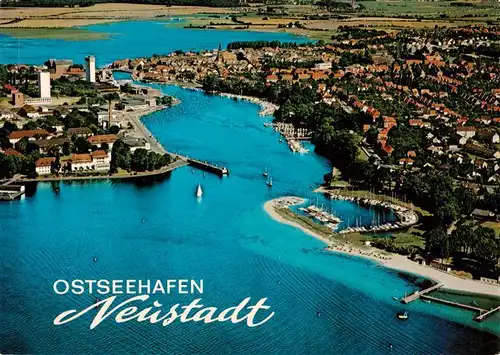 AK / Ansichtskarte  Neustadt_Holstein Ostseehafen