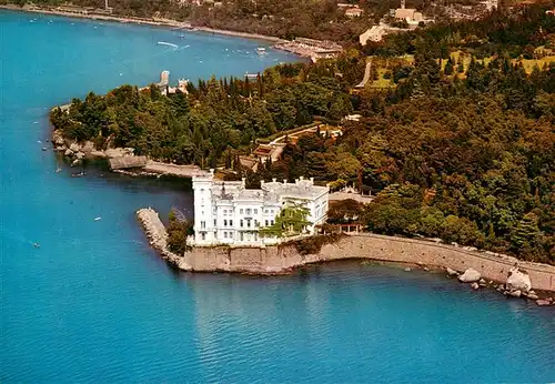AK / Ansichtskarte 73942412 Trieste_Triest_IT Parco di Miramare con il castello veduta aerea