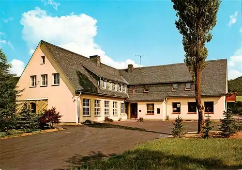 AK / Ansichtskarte 73942475 Siedlinghausen_Winterberg Marienheim Kindergarten