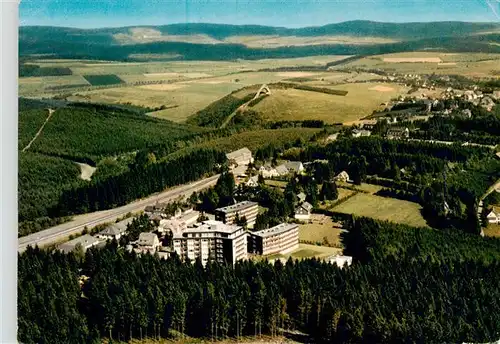 AK / Ansichtskarte  Winterberg__Hochsauerland_NRW Fliegeraufnahme Wohnanlage Weltringpark