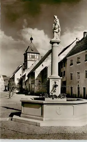 AK / Ansichtskarte  Braeunlingen Gumppbrunnen und Muehlentor