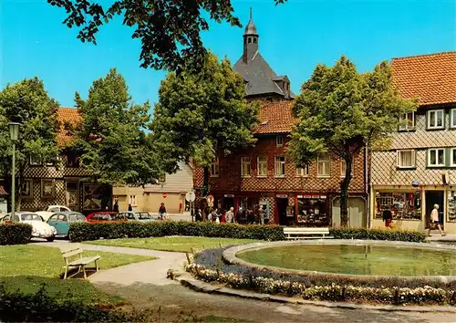 AK / Ansichtskarte  Salzgitter Marktplatz Brunnen