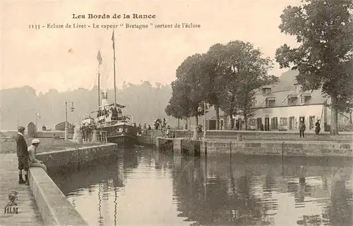 AK / Ansichtskarte  Livet_La-Vicomte-sur-Rance_22_Cotes-d_Armor Le vapeur Bretagne sortant de l'ecluse
