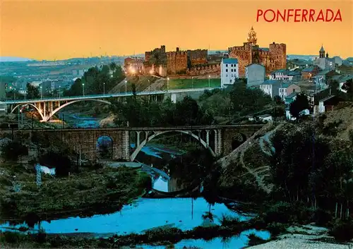 AK / Ansichtskarte 73944571 Ponferrada_ES Puentes y Castillo iluminado Atardecer