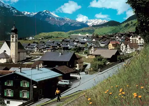 AK / Ansichtskarte  Disentis_GR mit Kirche und Oberalppass