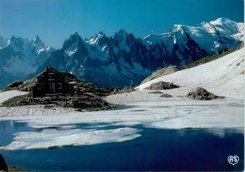 AK / Ansichtskarte  Chamonix_74_Haute-Savoie Massif du Mont Blanc Lac Blanc Chaîne des Aiguilles de Chamonix