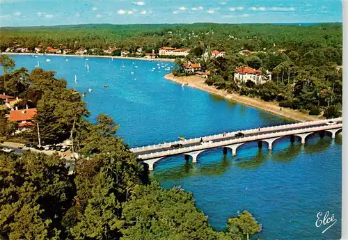 AK / Ansichtskarte  Hossegor_Soorts-Hossegor_40_Landes Pont sur le canal au fond Lac d'Hossegor vue aérienne