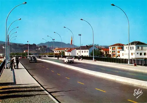 AK / Ansichtskarte  Hendaye_64 Nouveau Pont International sur la Bidassoa au fond l'Espagne