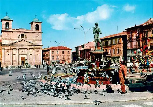 AK / Ansichtskarte 73945050 L_Aquila_Abruzzo_IT Piazza del Duomo Fontana
