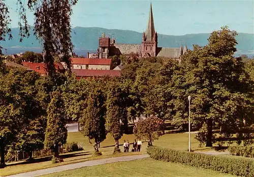 AK / Ansichtskarte  Trondheim_Trondhjem_Norge Fra Hogskoleparken med Domkirken i bakgrunnen