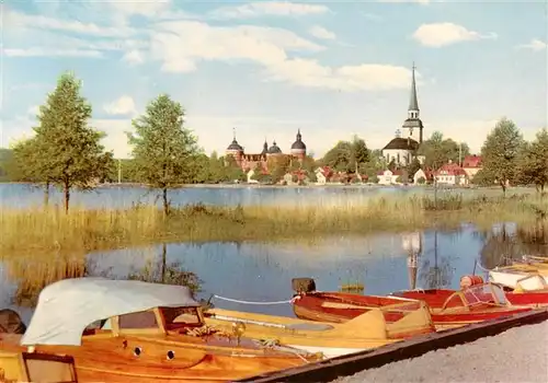 AK / Ansichtskarte 73945390 Mariefred_Sweden Kyrkan och Gripsholms Slott