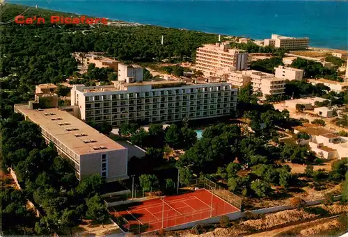 AK / Ansichtskarte 73945494 Can_Picafort_Mallorca_ES Urlauberresort Hotels Tennisplatz