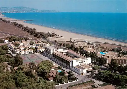AK / Ansichtskarte 73945597 Castellon_Castello_de-la-Plana_Valenciana_ES Hotel del Golf Playa del Pinar