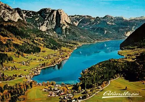 AK / Ansichtskarte  Grundlsee_Steiermark Badeort Sommerfrische im Hintergrund Backenstein und Totes Gebirge