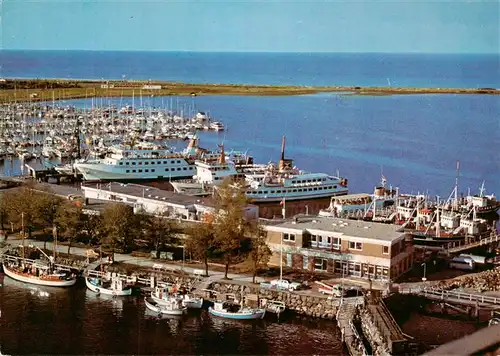 AK / Ansichtskarte  Heiligenhafen_Ostseebad Ostseebad an der Vogelfluglinie Hochsee-Faehren Yachthafen