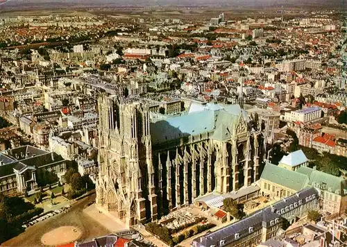 AK / Ansichtskarte  Reims_51 La Cathédrale vue aérienne