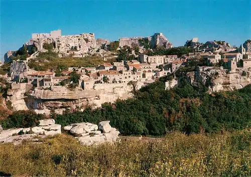 AK / Ansichtskarte  Les-Baux-de-Provence_13 Vue generale du rocher et le Village